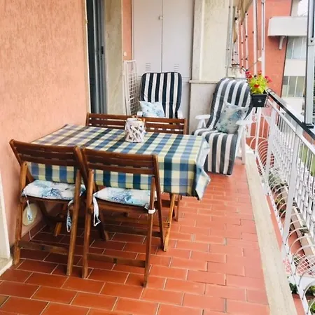 Casa Vacanze Patrizia Albenga Exterior foto